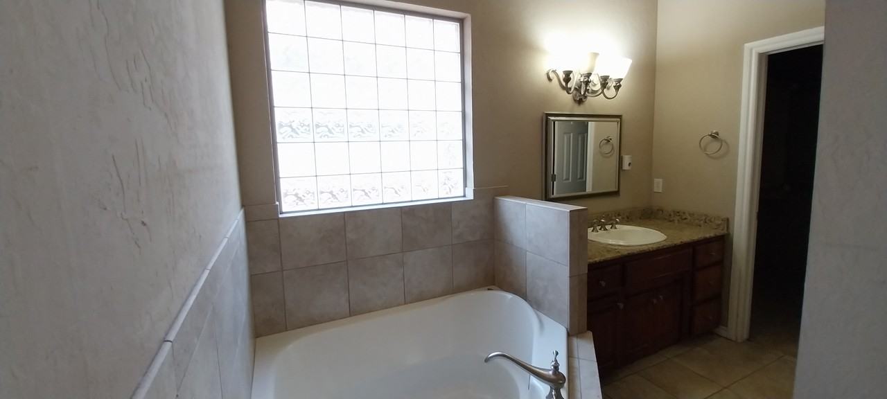 17020 Wales Green Ave #NA - Photo 4 of 16