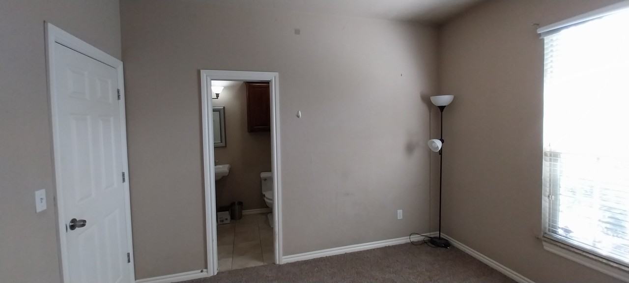 17020 Wales Green Ave #NA - Photo 5 of 16