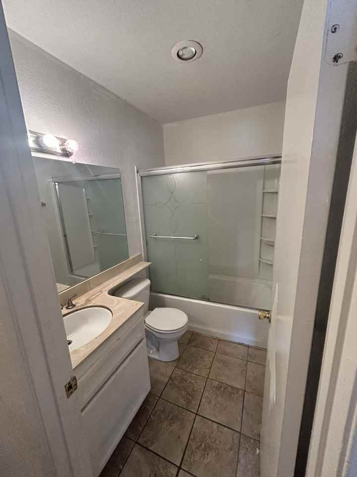 104 Avenida Las Brisas #D - Photo 2 of 19