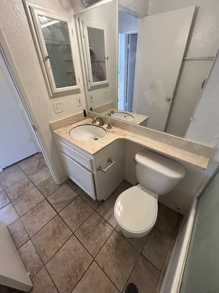 104 Avenida Las Brisas #D - Photo 3 of 19