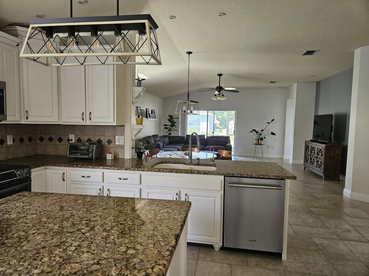 5108 Gato Del Sol Cir #NA - Photo 7 of 35