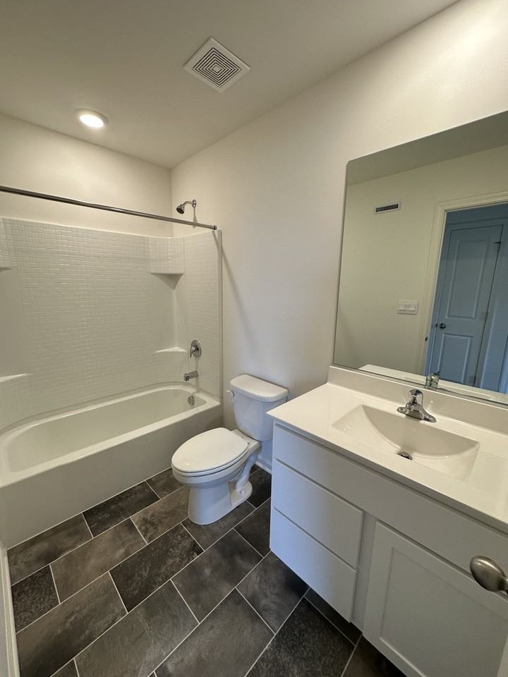 870 Briar Glen Ct #NA - Photo 6 of 18