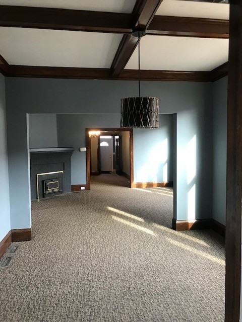 2513 Fremont Ave N - Photo 5 of 13