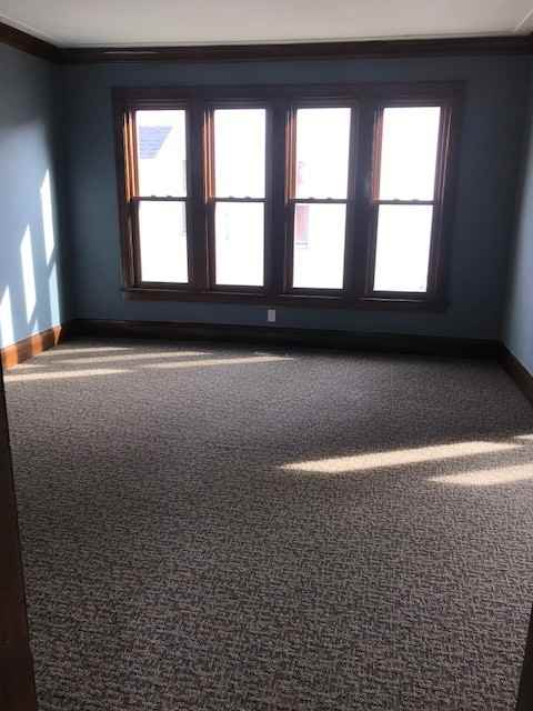 2513 Fremont Ave N - Photo 7 of 13