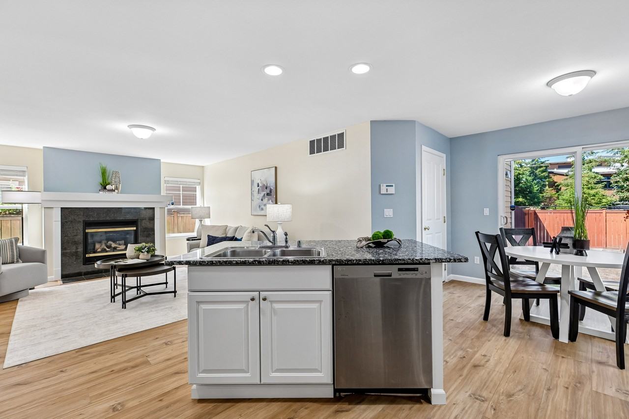 22754 Ne 94th Way #NA - Photo 5 of 9