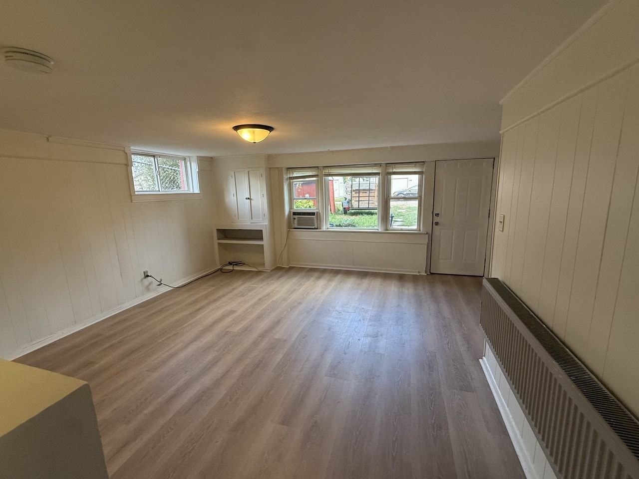 337 11th Ave S #3 - Photo 2 of 15