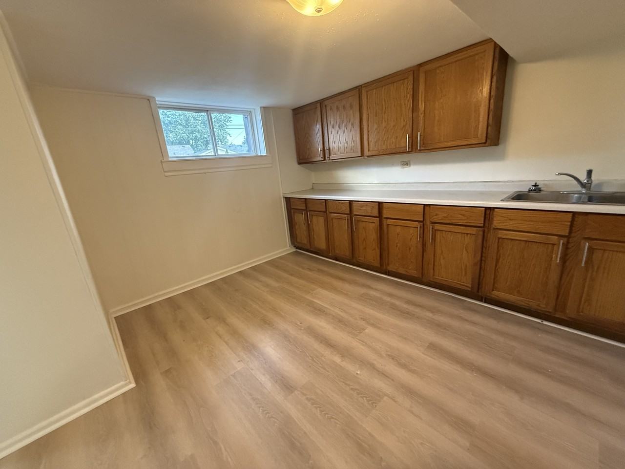 337 11th Ave S #3 - Photo 6 of 15