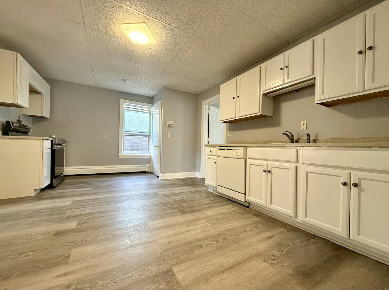 251 Copeland Street, Unit B - Photo 7 of 8