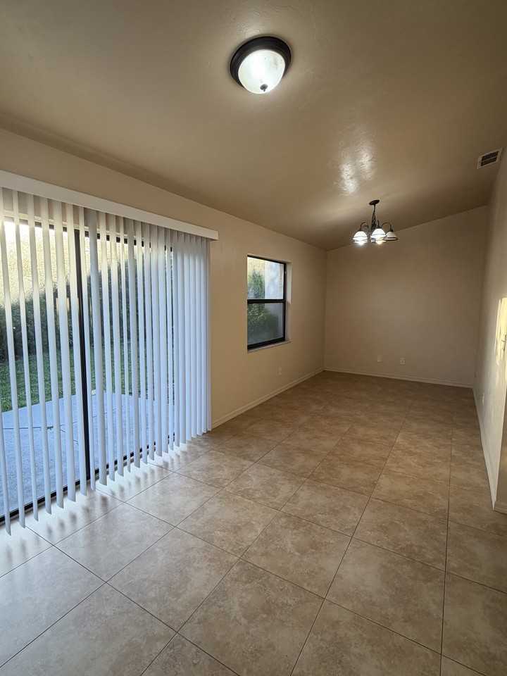 17607 Cypress Point Rd #1 - Photo 4 of 16