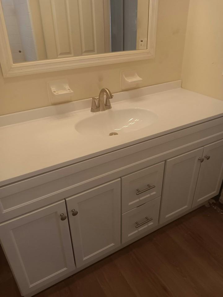 1123 South Lee Avenue, Unit Renovated 1BR/1BA - Photo 2 of 8