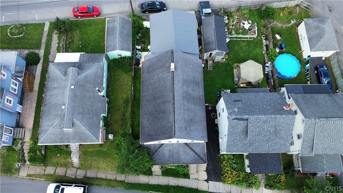 262 Church St - Photo 4 of 30