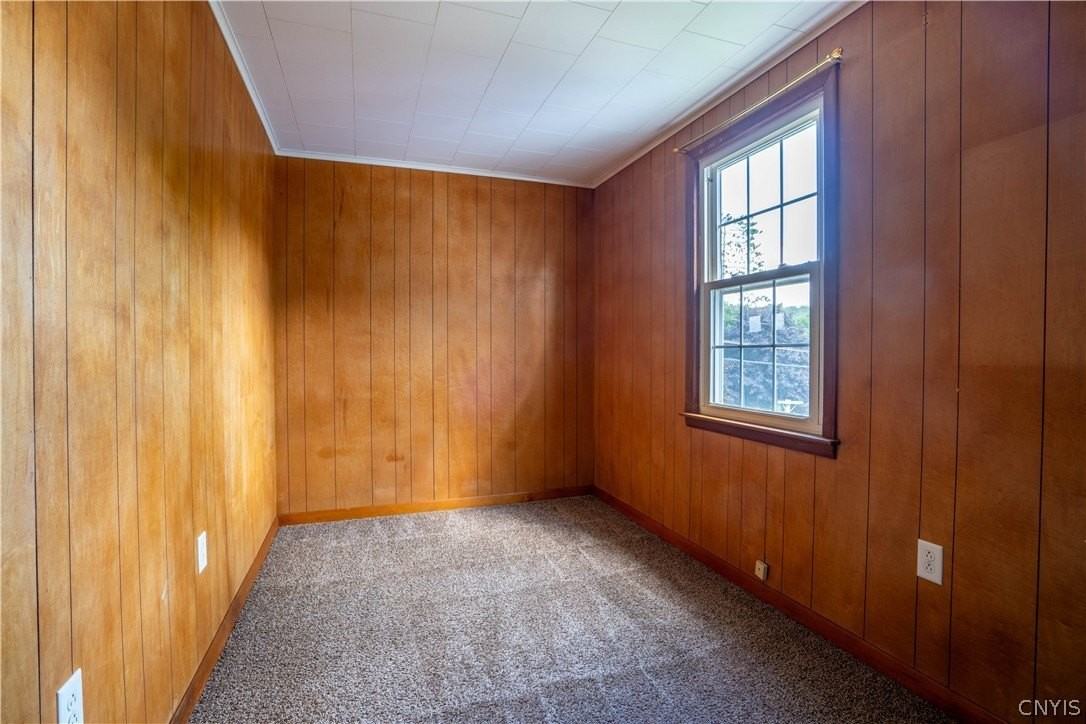 262 Church St - Photo 5 of 30