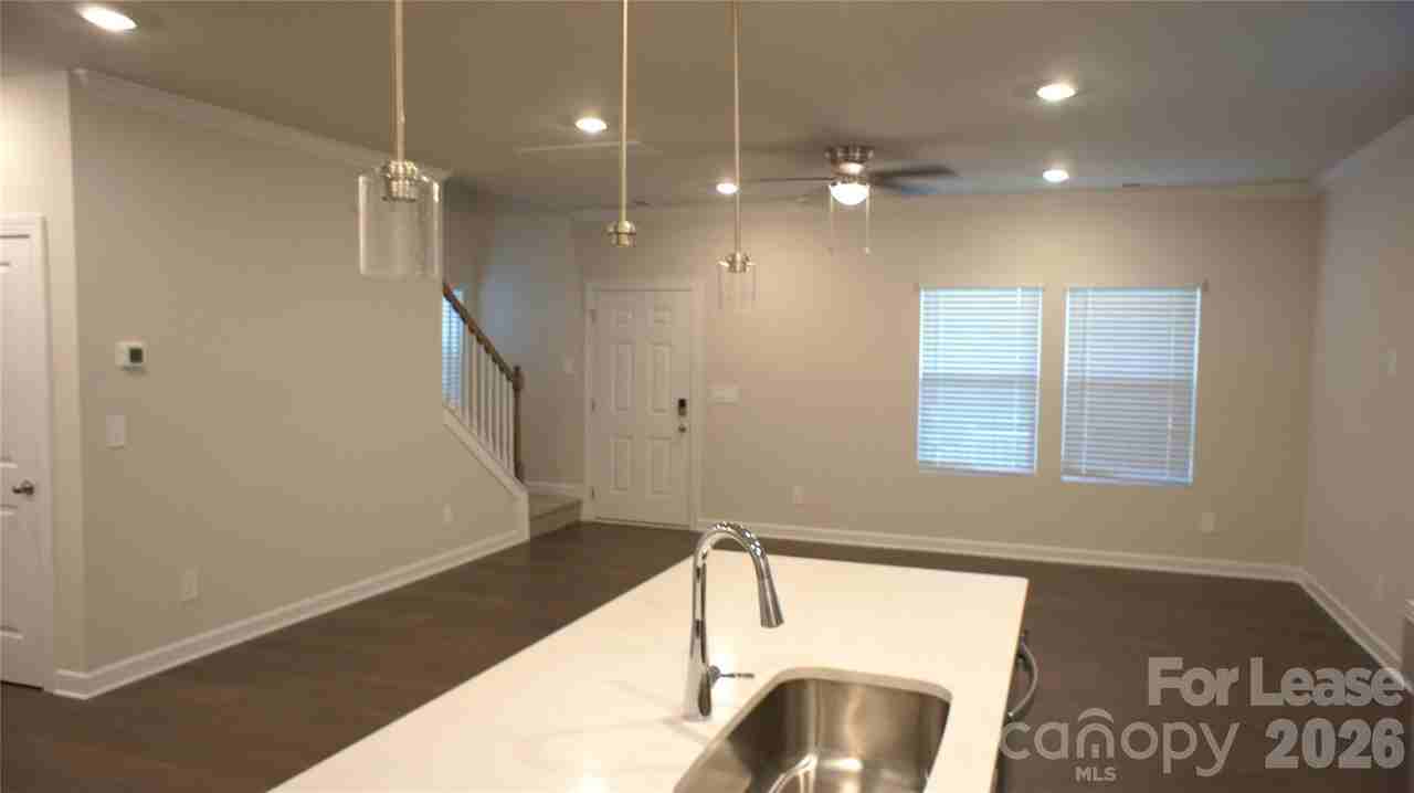 344 Cedar Knoll Cir - Photo 7 of 45