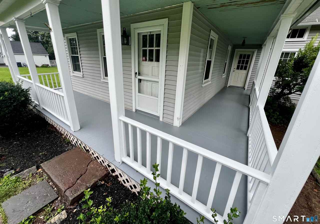 128 East St #1 - Photo 4 of 22