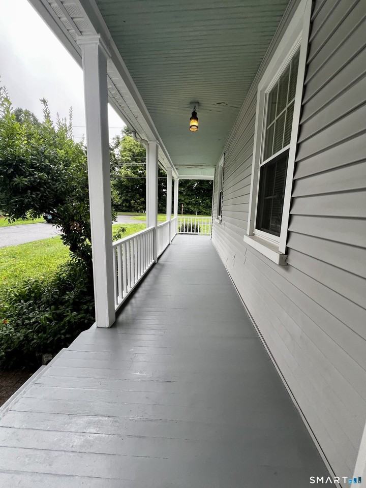 128 East St #1 - Photo 5 of 22