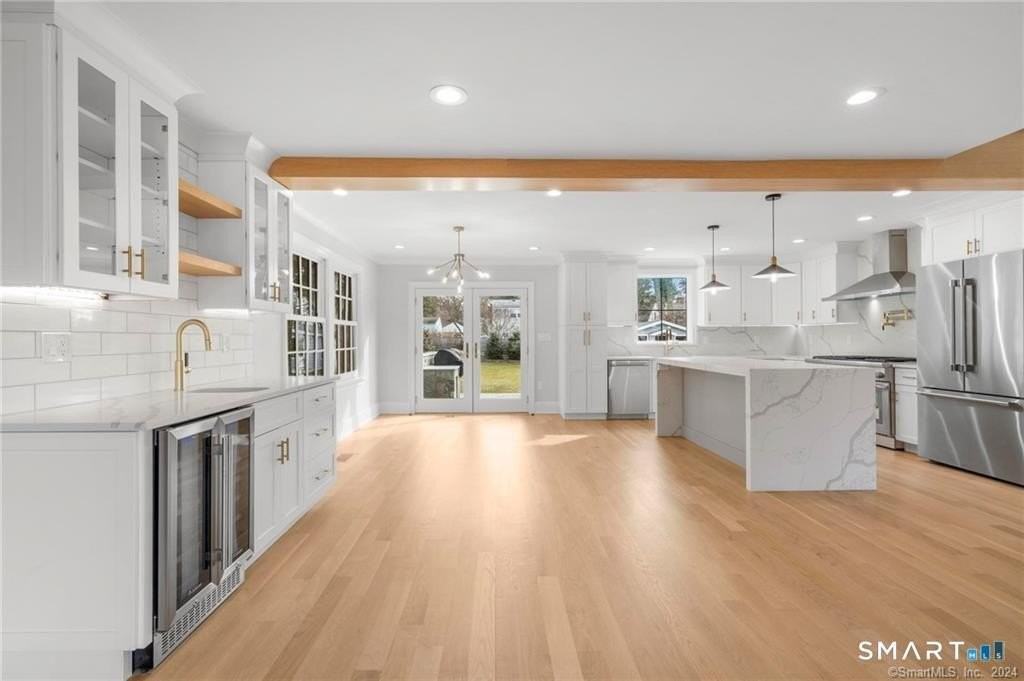 5 Shaw Ave - Photo 7 of 40