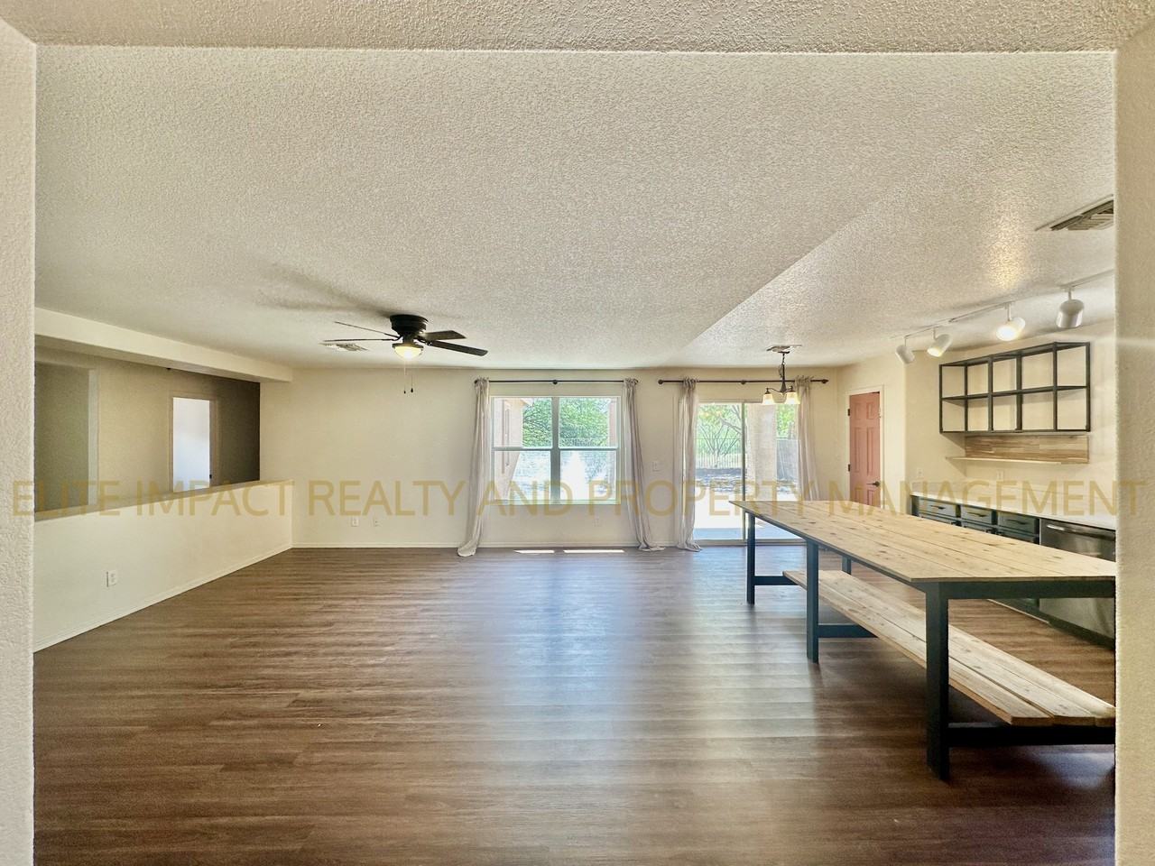 10930 S Camino San Clemente #1 - Photo 4 of 29
