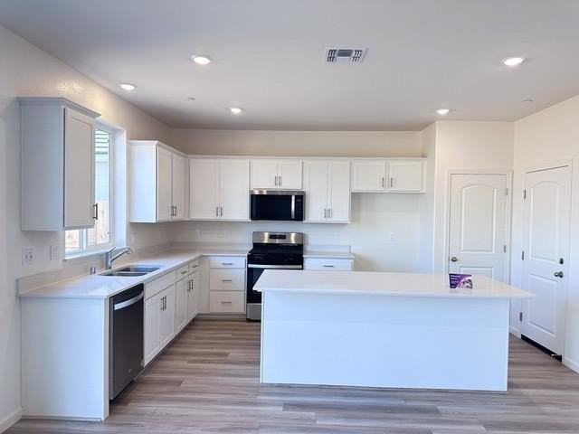 3285 Lourdes Ave - Photo 2 of 14