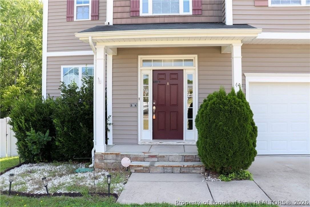 44 Coswell Ct - Photo 3 of 45