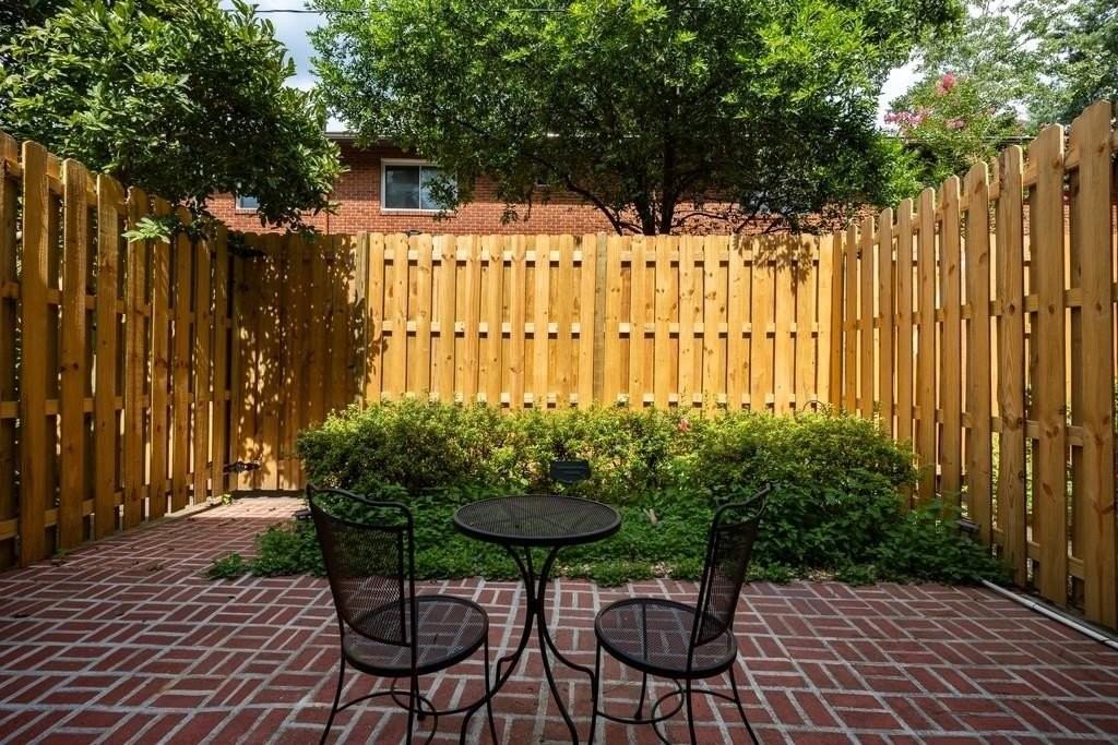 1604 Briarcliff Rd Ne #2 - Photo 2 of 30