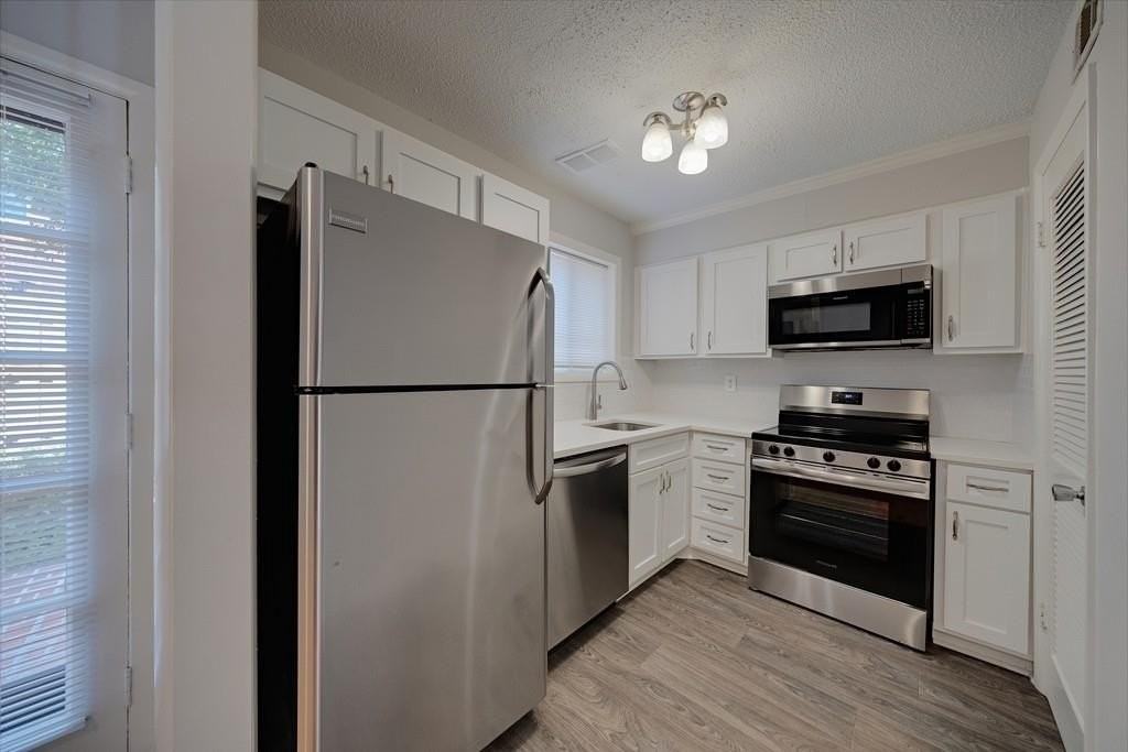 1604 Briarcliff Rd Ne #2 - Photo 3 of 30