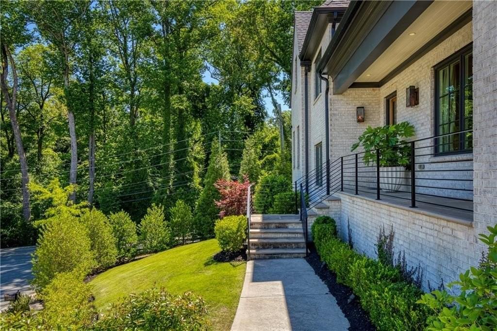 840 Kenry Ct - Photo 6 of 50