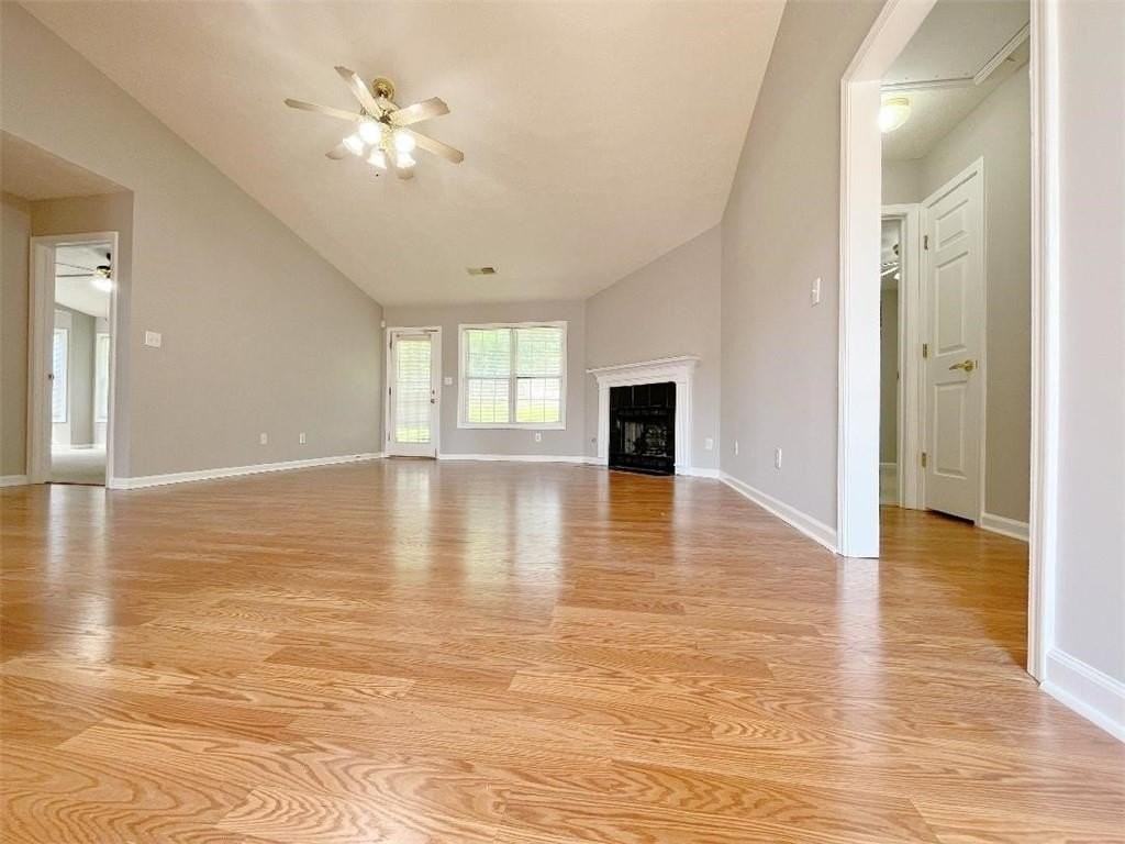 408 Lee Miller Dr - Photo 4 of 17