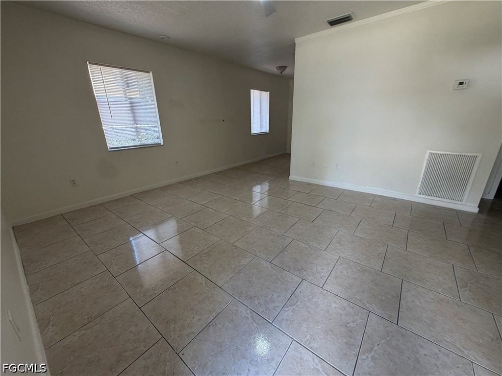 5829 Casablanca Ct - Photo 5 of 11