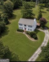 featured image of 393 New Hope Rd