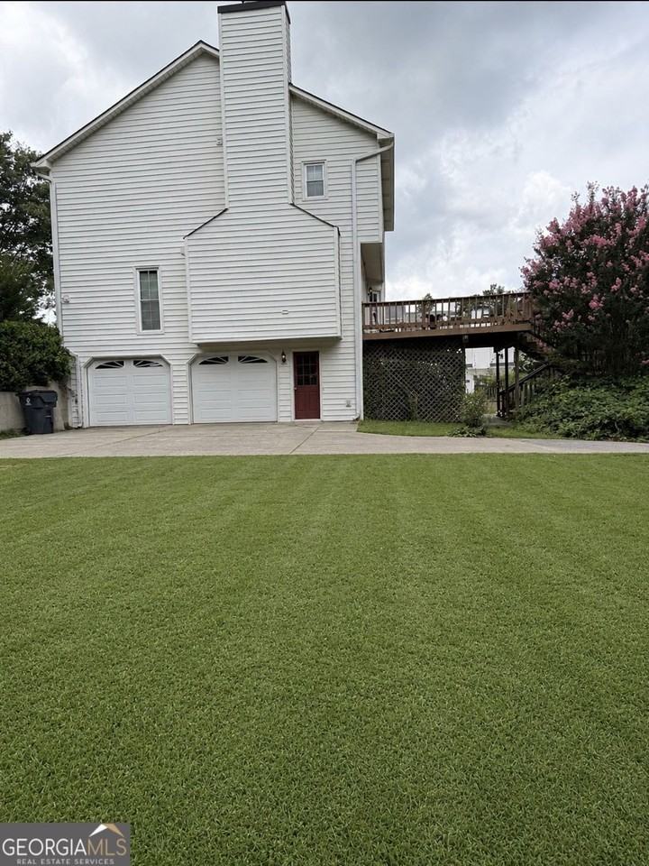 393 New Hope Rd - Photo 3 of 30