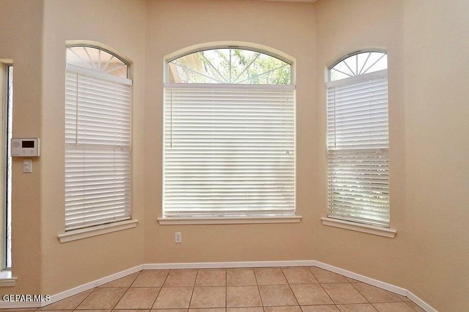 1455 Cherokee Ridge Dr - Photo 5 of 16