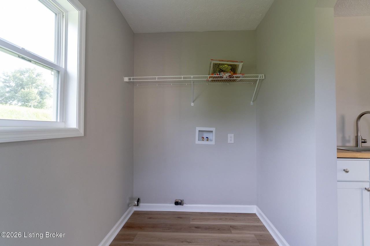 106 Hardin Ct - Photo 5 of 11