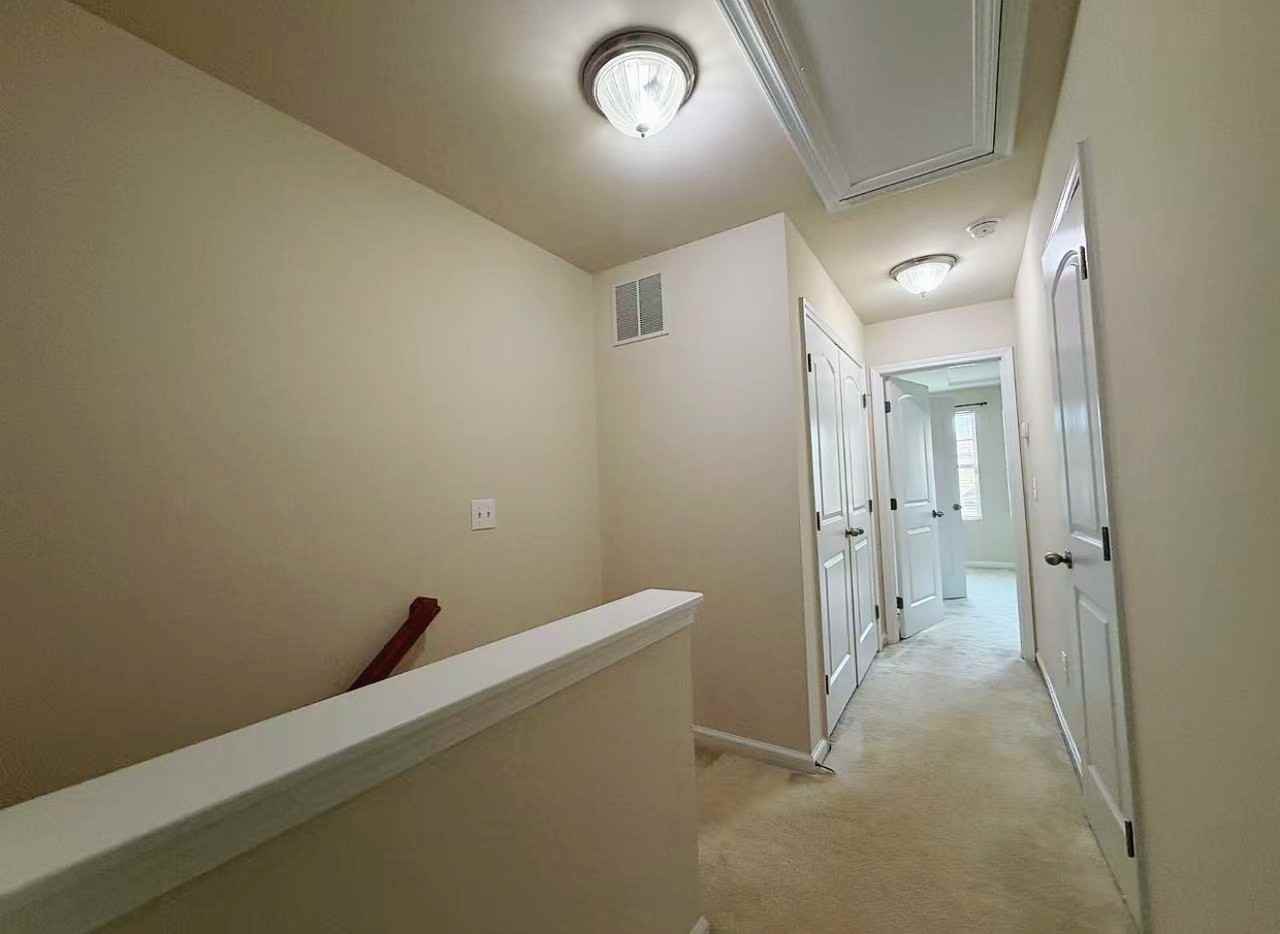 12 Pocono Dr #1 - Photo 7 of 13
