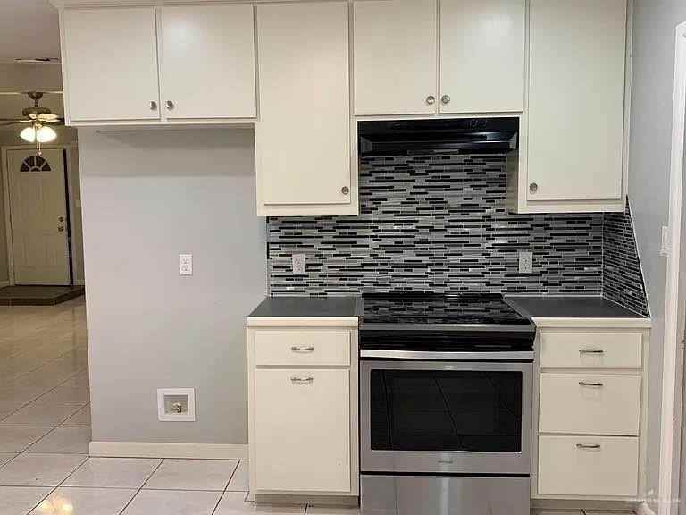 2605 Gull Ave - Photo 5 of 17