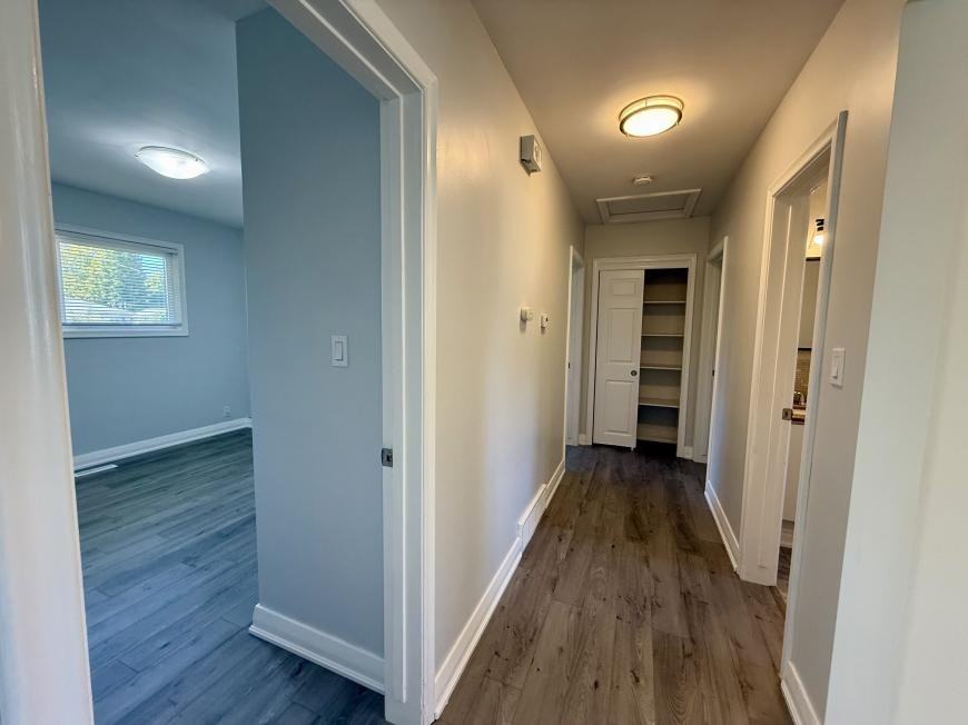 404 Grantham Ave - Photo 7 of 10