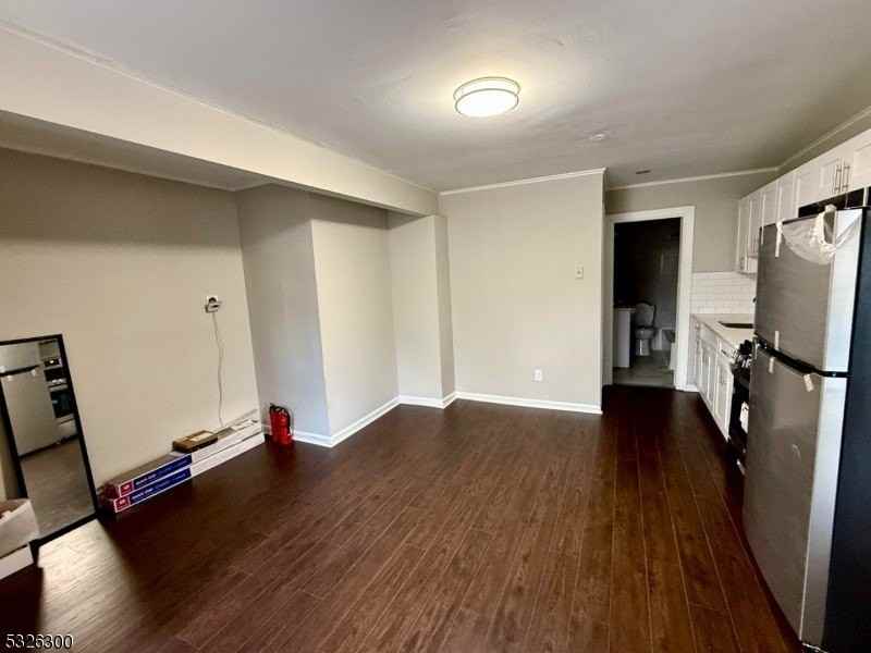 672 Mount Hope Ave #2 - Photo 3 of 8