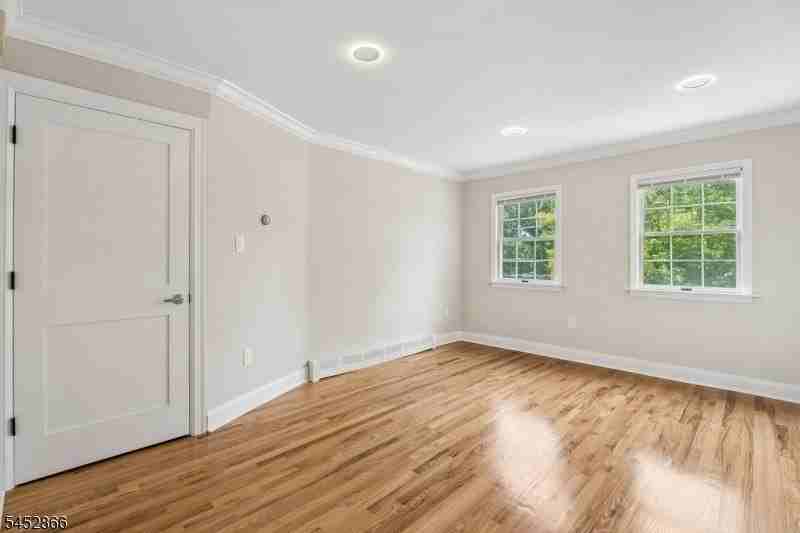 57 Greenwood Ave Unit 2 - Photo 7 of 12
