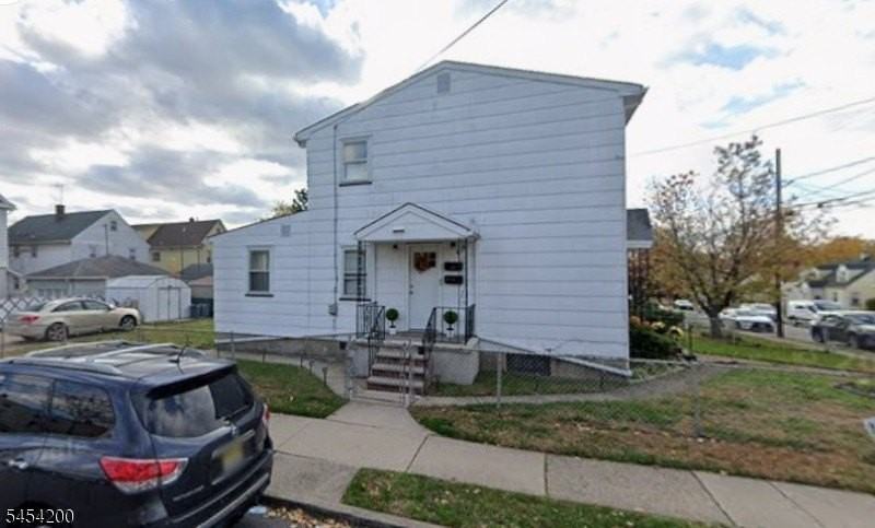 115 Van Riper Ave - Photo 2 of 7
