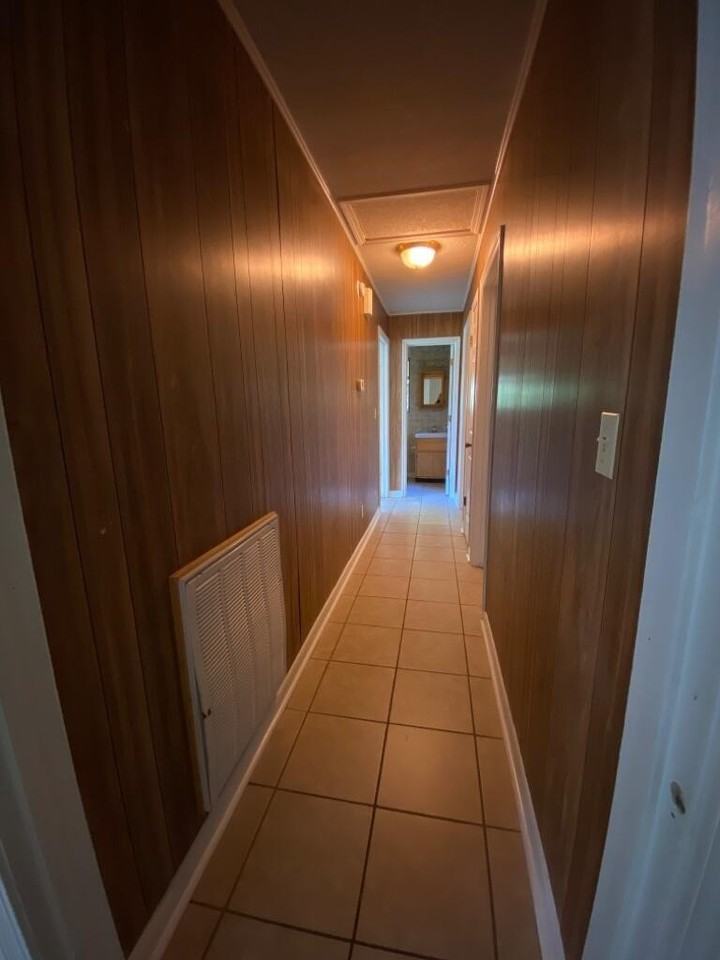 646 Fleming Rd - Photo 6 of 13
