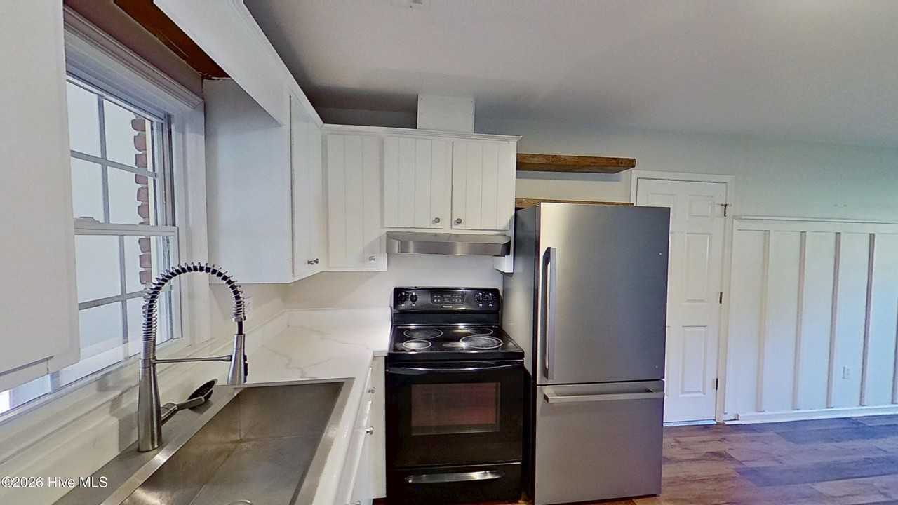 209 Caladan Rd - Photo 5 of 25