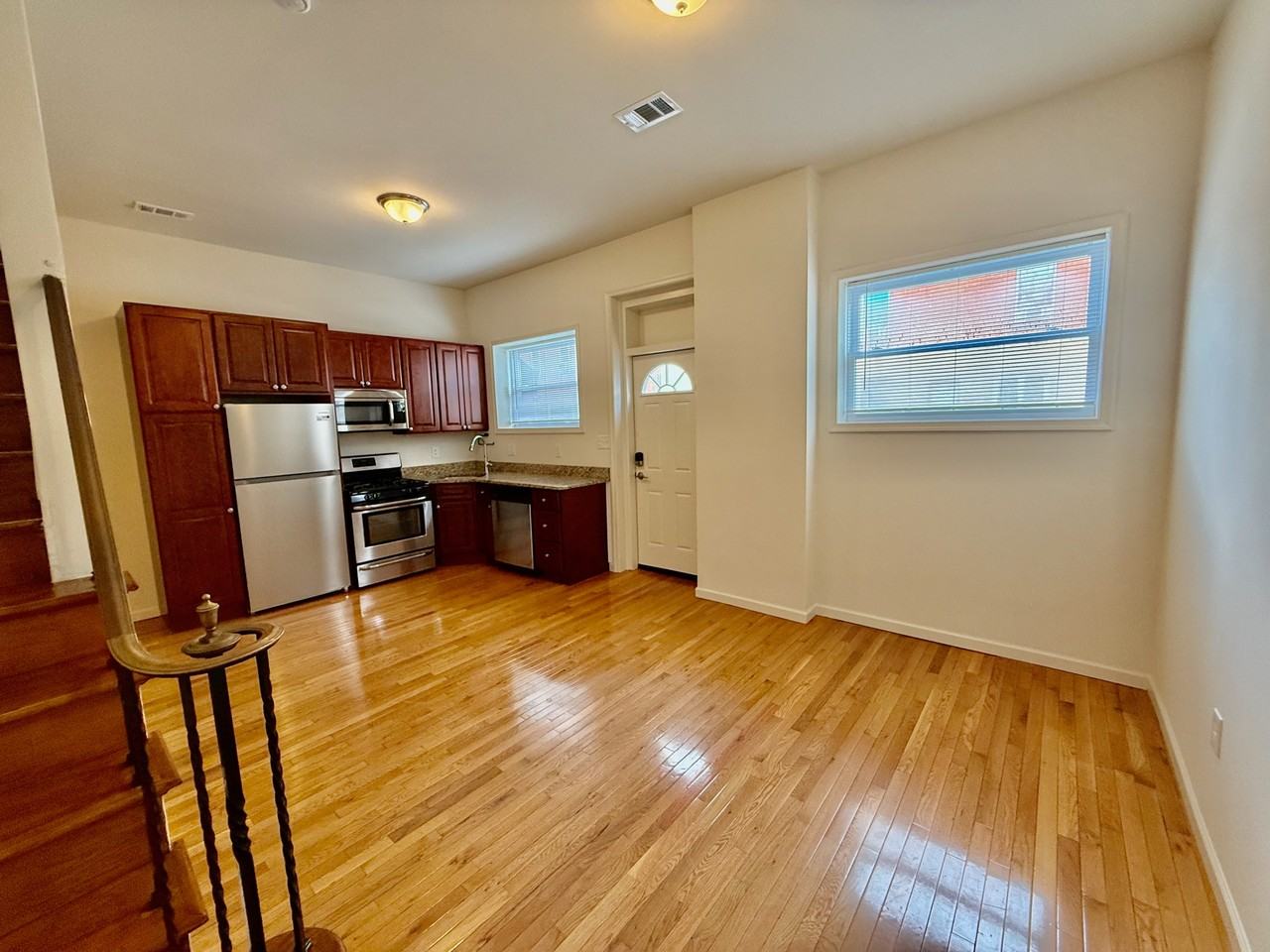 2000 South Chadwick Street - BUnit B #B - Photo 6 of 41