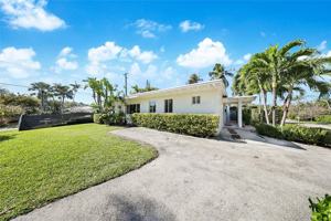 featured image of 526 Satinwood Dr