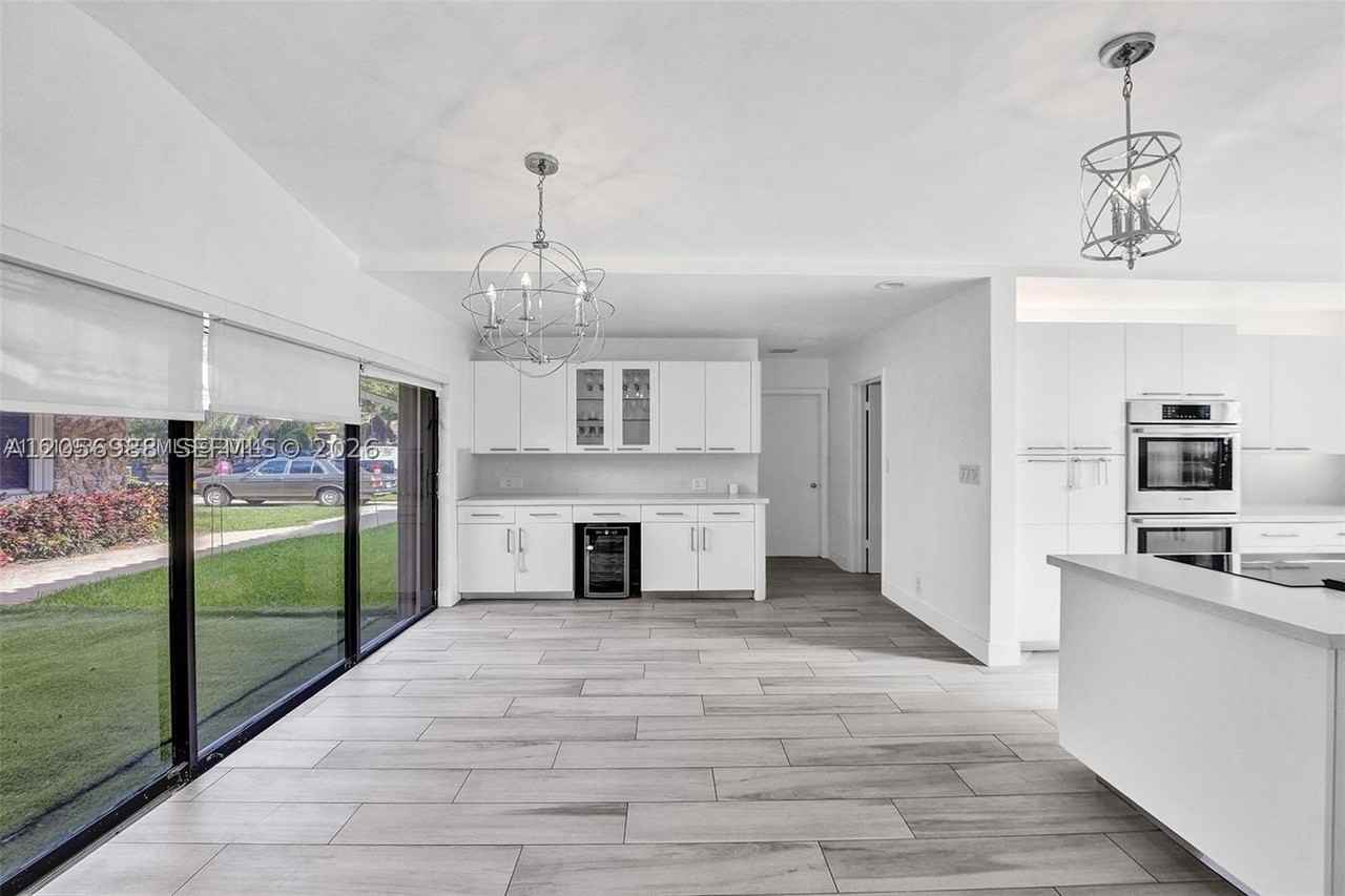 3180 N 36th St - Photo 7 of 28