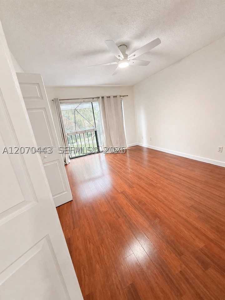 3522 Torremolinos Ave #E31 - Photo 6 of 20