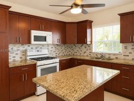 325 Ne 108th St #1 - Photo 1 of 1