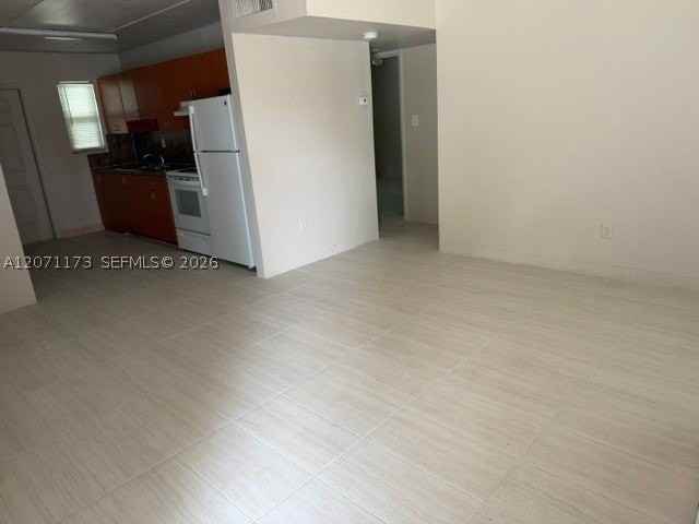 305 Nw 12th Ave #1 - Photo 2 of 6