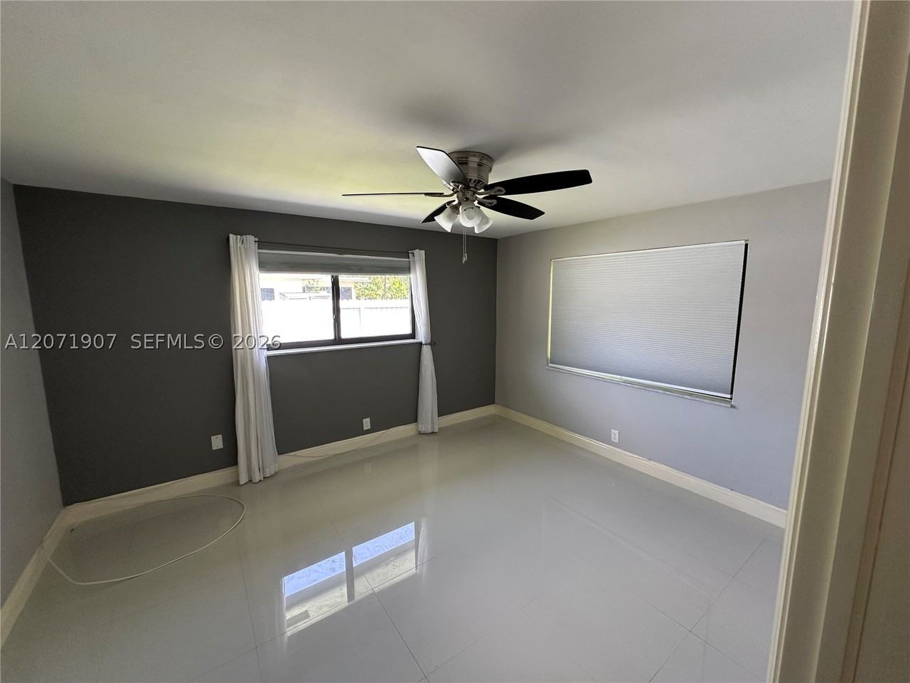 410 Holloway Dr #410 - Photo 6 of 13