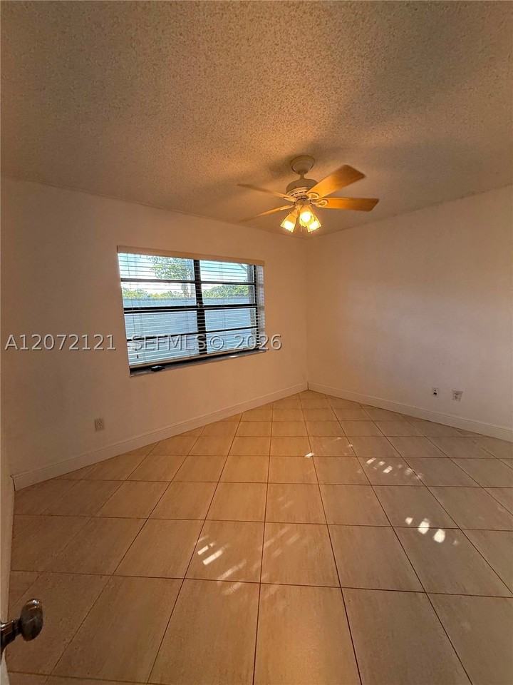 18200 Mediterranean Blvd #2201 - Photo 7 of 10