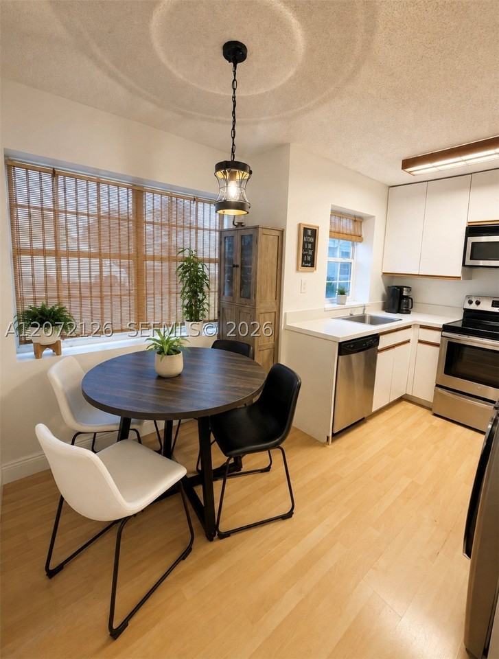 13724 Sw 147th Circle Ln #3-30 - Photo 4 of 14