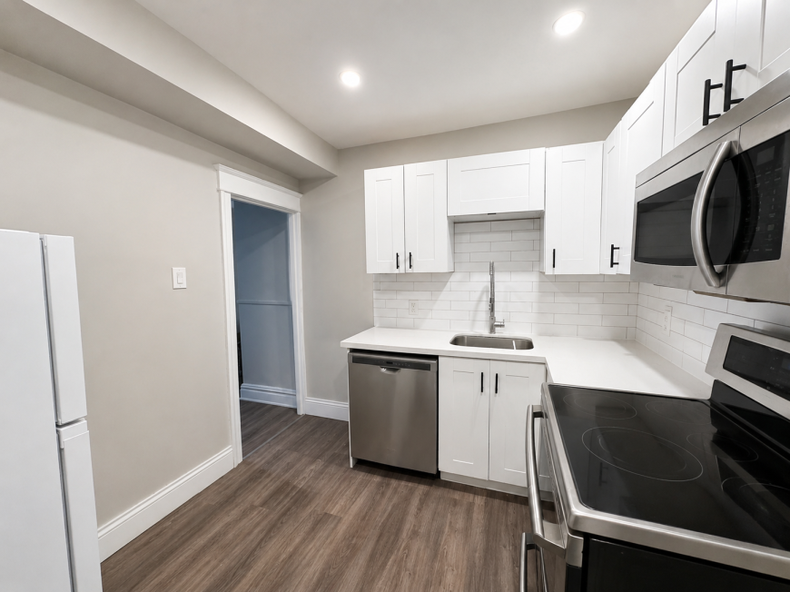 29 Gibson Ave - Photo 4 of 10